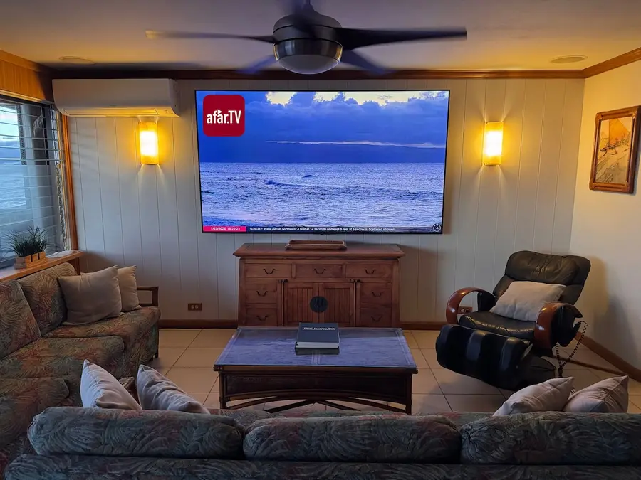 New 100" 4K Smart TV!